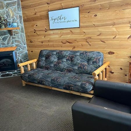 Chalet ฮิลล์ซิตี้ ภายนอก รูปภาพ